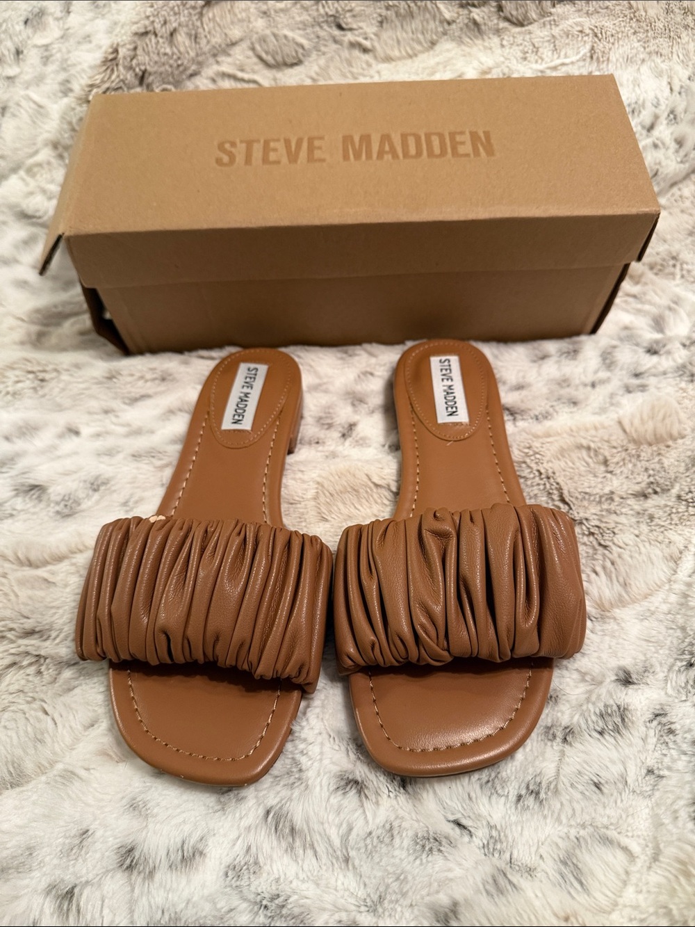Brand New but Slightly Flawed Steve Madden Brown Ruched Slide Sandals